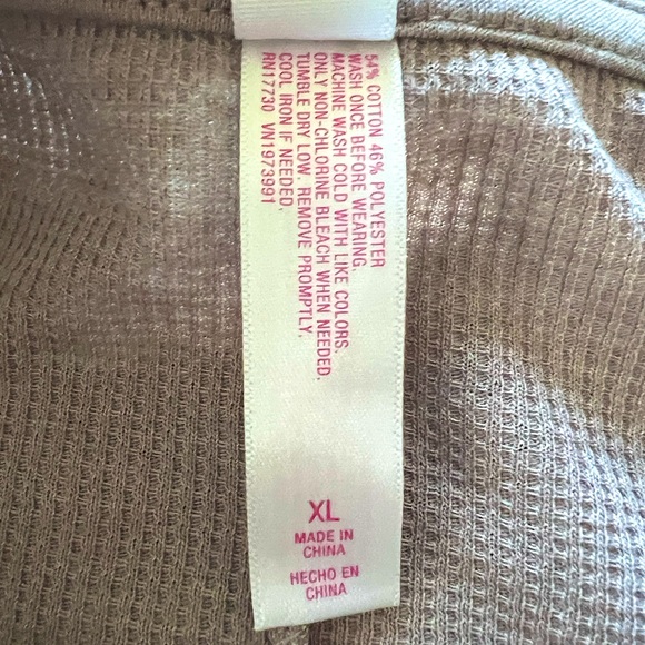NWT Xhilaration Mauve-Taupe Waffle Knit Top with Bell Sleeve - Picture 10 of 12